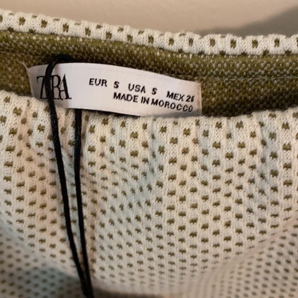 White with green dots dress - Picture 2 of 3